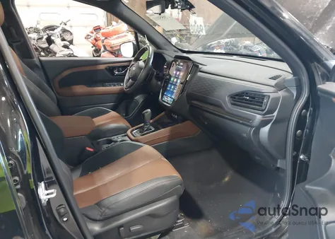 2025 Subaru Forester Touring z USA, uszkodzony, nr VIN JF2SLDTC7SH404013